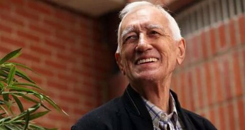 villadelcine's tweet photo. Desde la @OACvilladelcine lamentamos la partida del gran actor Carlos Márquez un maestro del #CineVenezolano Q.E.P.D https://t.co/O4toUte4Zl