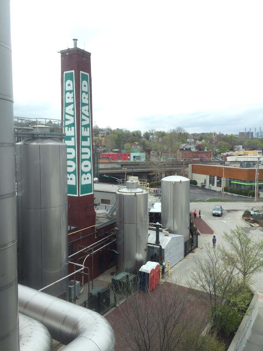 TheDumpBuckets's tweet photo. Really cool tour at @Boulevard_Beer. A must for a #KCVisit https://t.co/OGOLgvwefe