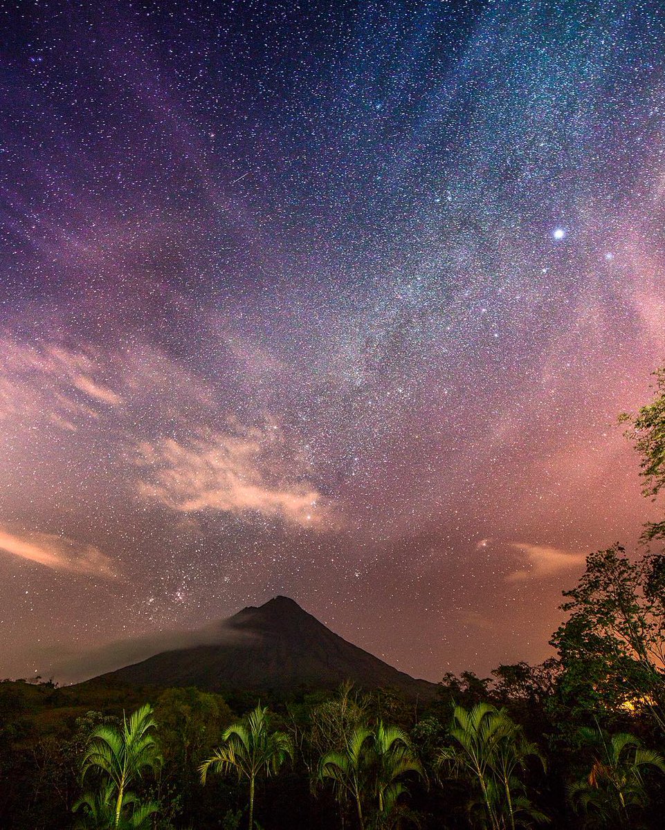 EarthPix tweet picture