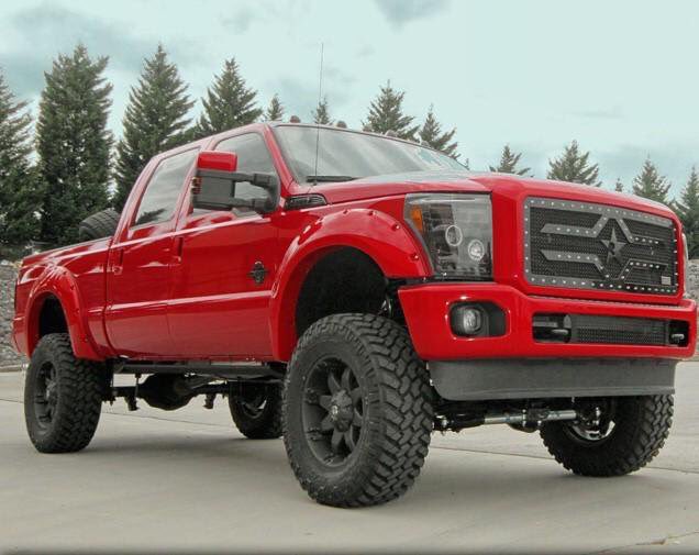 EverydayTrucks's tweet photo. Red looks good on this 6.7 https://t.co/f6tUwDAsP1