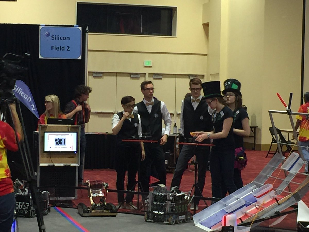 RoBowties_6137's tweet photo. Ready for #firstresq semifinal #2 w @ftc3595 at #FTCWestSR @FTCTeams @FIRSTSD https://t.co/BKBstiSF28