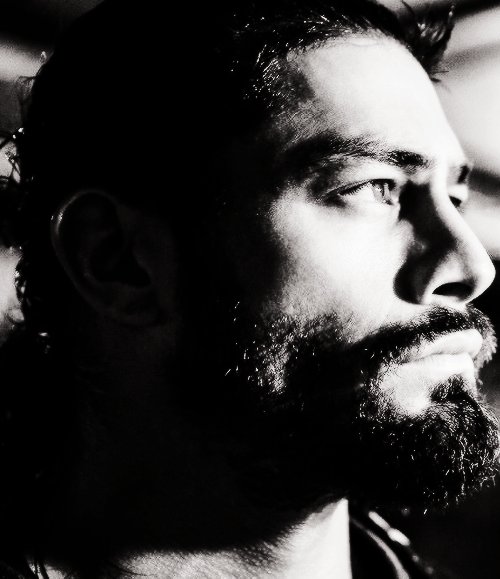 LeeshaNDessy's tweet photo. #Roman #EMpire #ShowSomeMadLuv #ToOurChamp #WeLuvyaRoman @WWERomanReigns @romanreigns568 @shady926 @airstream52 https://t.co/cvt6dbw937