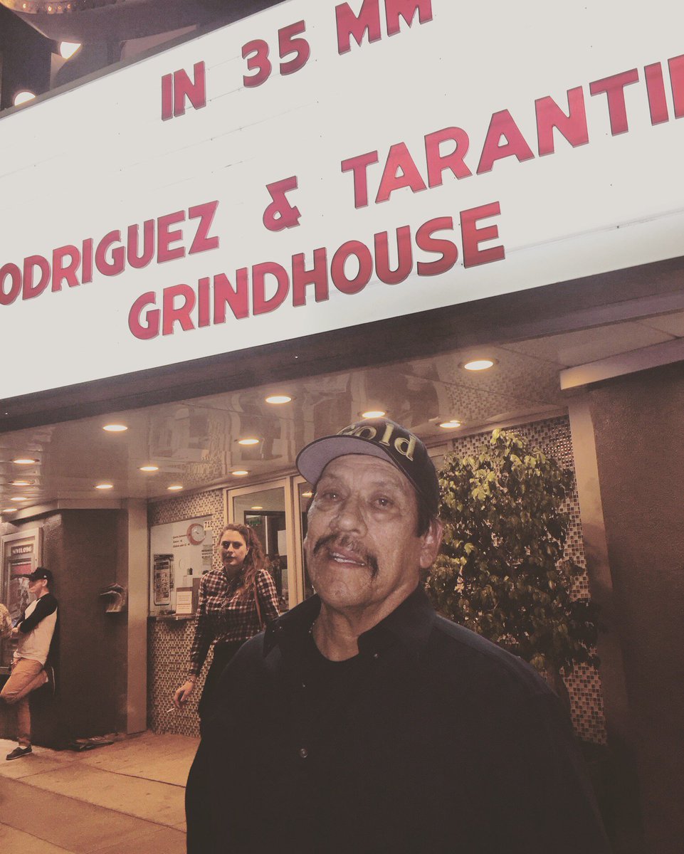 #Grindhouse last night at the @newbeverly @TheRealZoeBell @traciethoms @Rodriguez #QuentinTarantino https://t.co/kooe5lCiQL