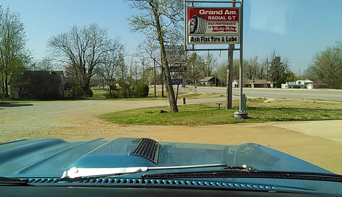 FasChevy's tweet photo. #AshFlat #TireAndLube #NoEthanol #FullServiceStation Thanks Marty ⛽ https://t.co/P38VBKeb3v