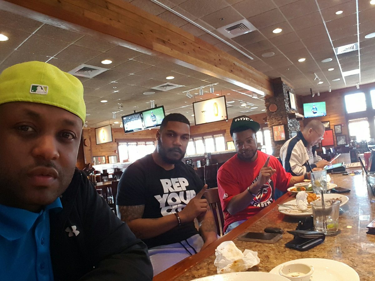 evolveraoul's tweet image. #thinktank......its on!!! Run with us!