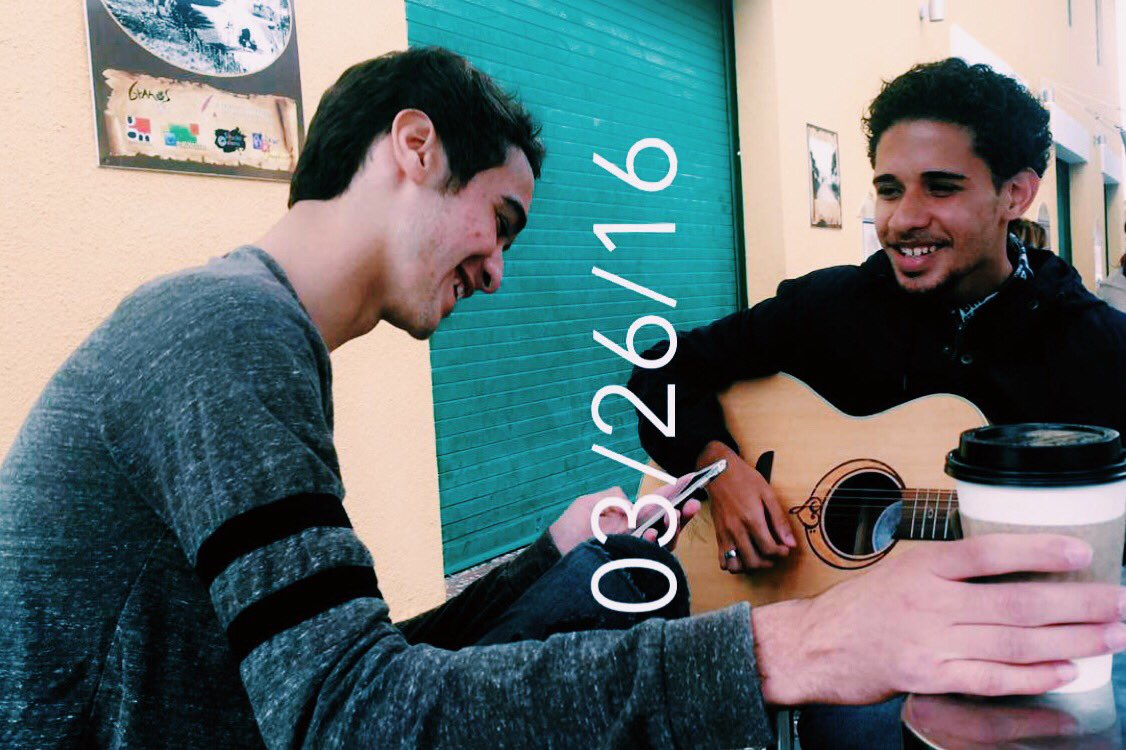 joshua_greaux's tweet photo. Un buen sábado, de buena música, buenos amigos y un café... https://t.co/KfXrTa7Wzl