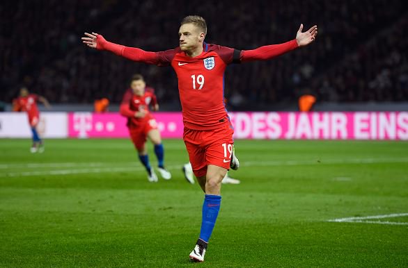 SkySportsPL's tweet photo. An incredible fightback sees @england come from two down to win 3-2 in Berlin: https://t.co/zHg4OmzomZ #GERENG https://t.co/Lf5HxzjPM7