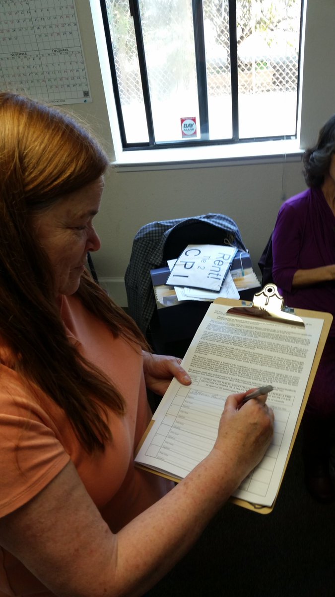 Alameda_Renters's tweet photo. Ceremonial first signature! Much gratitude to our president Catherine Pauling. #StabilizeAlameda https://t.co/sS3XwbwWe0