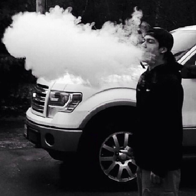 IsaiahDamon18's tweet photo. IG: @vaporcustom #vapeporn https://t.co/xtYa6O5Nsu