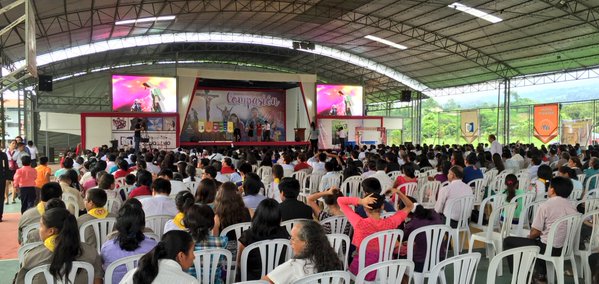 AdventistasAPCE's tweet photo. Inicia el programa de cierre de la Semana Santa #Compasion en la Región Nor Oriental del Perú. https://t.co/qcqPlQSDxj