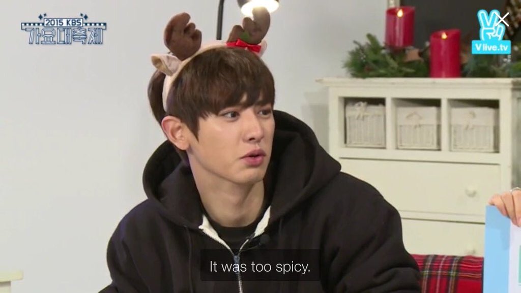 badkpopdates's tweet photo. eating "spicy" food with chanyeol 🌶 https://t.co/mFlfY4swal