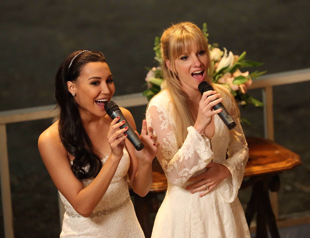 ships_polls's tweet photo. REQUESTED- best glee couple? 

RT FOR Brittana 
LIKE FOR Klaine https://t.co/ADalZJoG4m