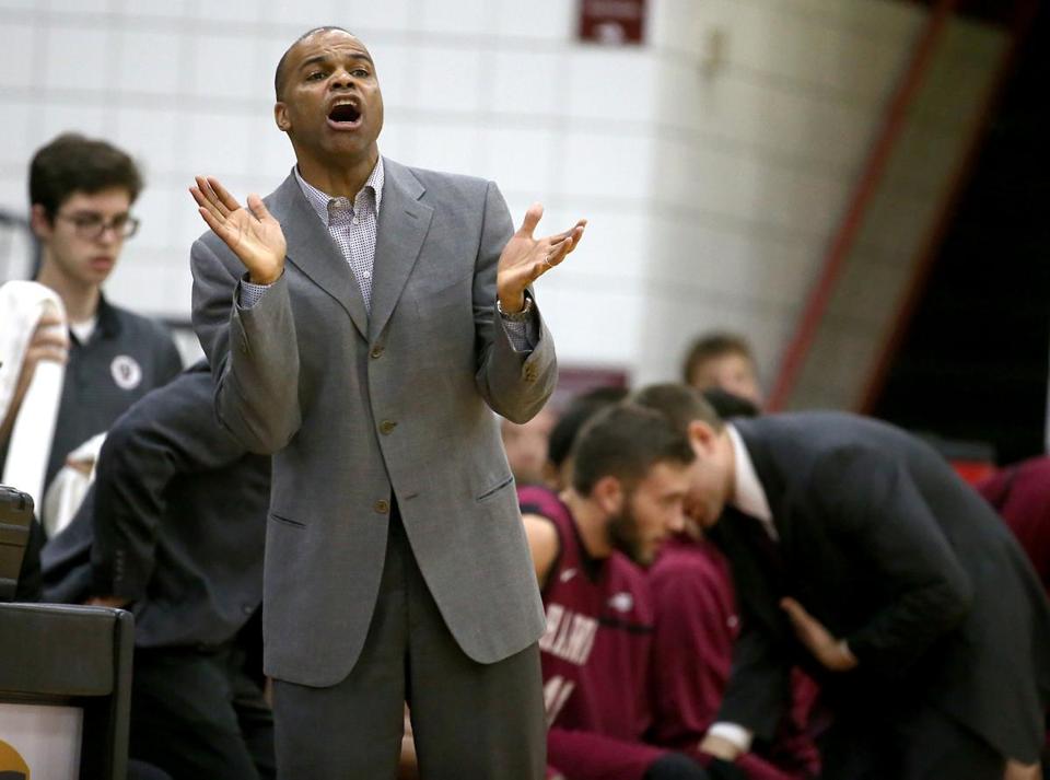 Analytics_SLATS's tweet photo. Looking for Harvard Basketball to bounce back to its old ways in 2016-2017 Season. Great article about Coach Amaker! https://t.co/mM5mUmLnyM