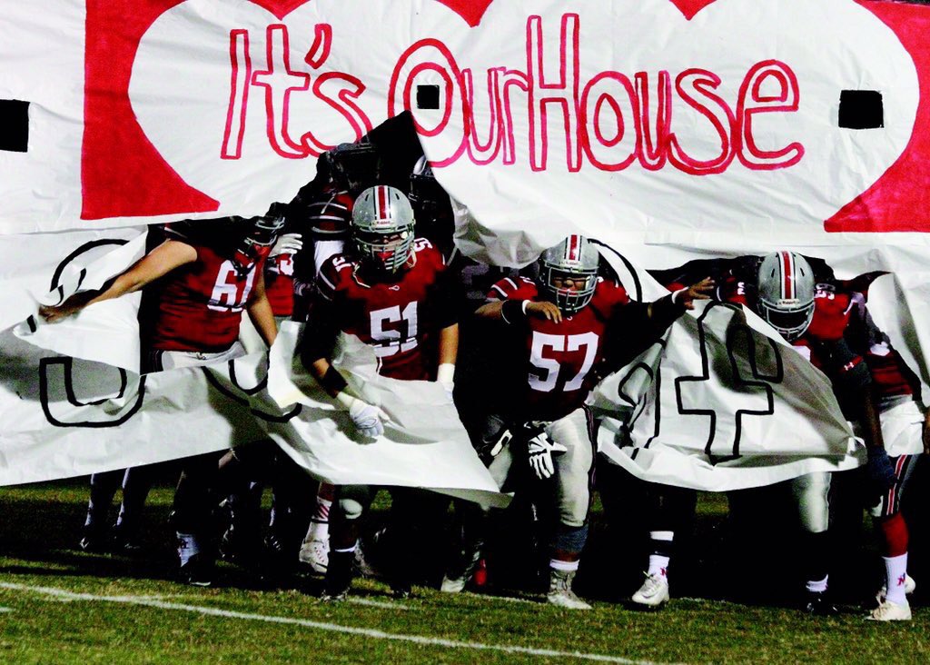 GUniforms's tweet photo. Our Lady of Mercy High School 🏈 https://t.co/PZZ4YNg3h7