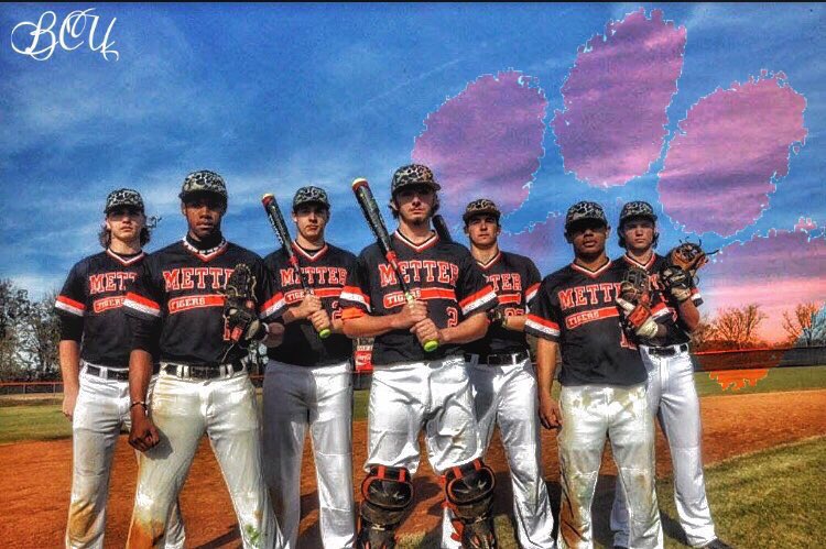 GUniforms's tweet photo. Metter High School ⚾️ https://t.co/NdugVwZpIp