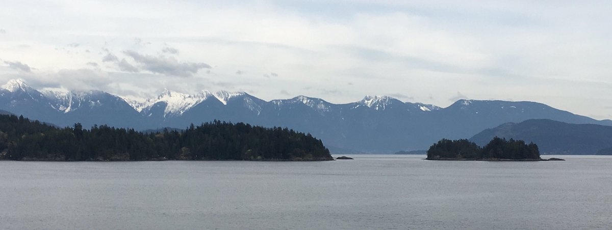 QuarryBayBC's tweet photo. Love this view of Easter weekend #ExploreBC #BCFerries # https://t.co/gFXk67KpAX