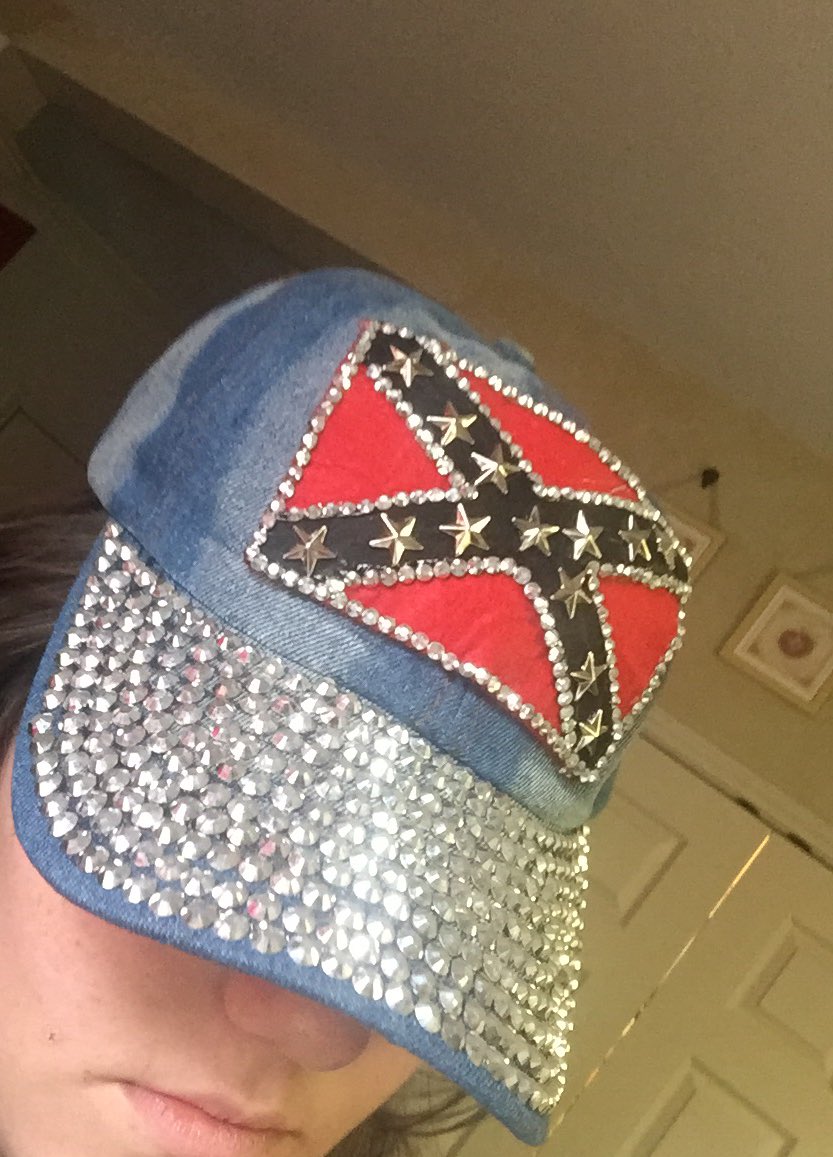 reillywryly's tweet photo. I ~love~ living in Texas #dipslut #southerngirlsdoitbetter https://t.co/ghHD97XBkj