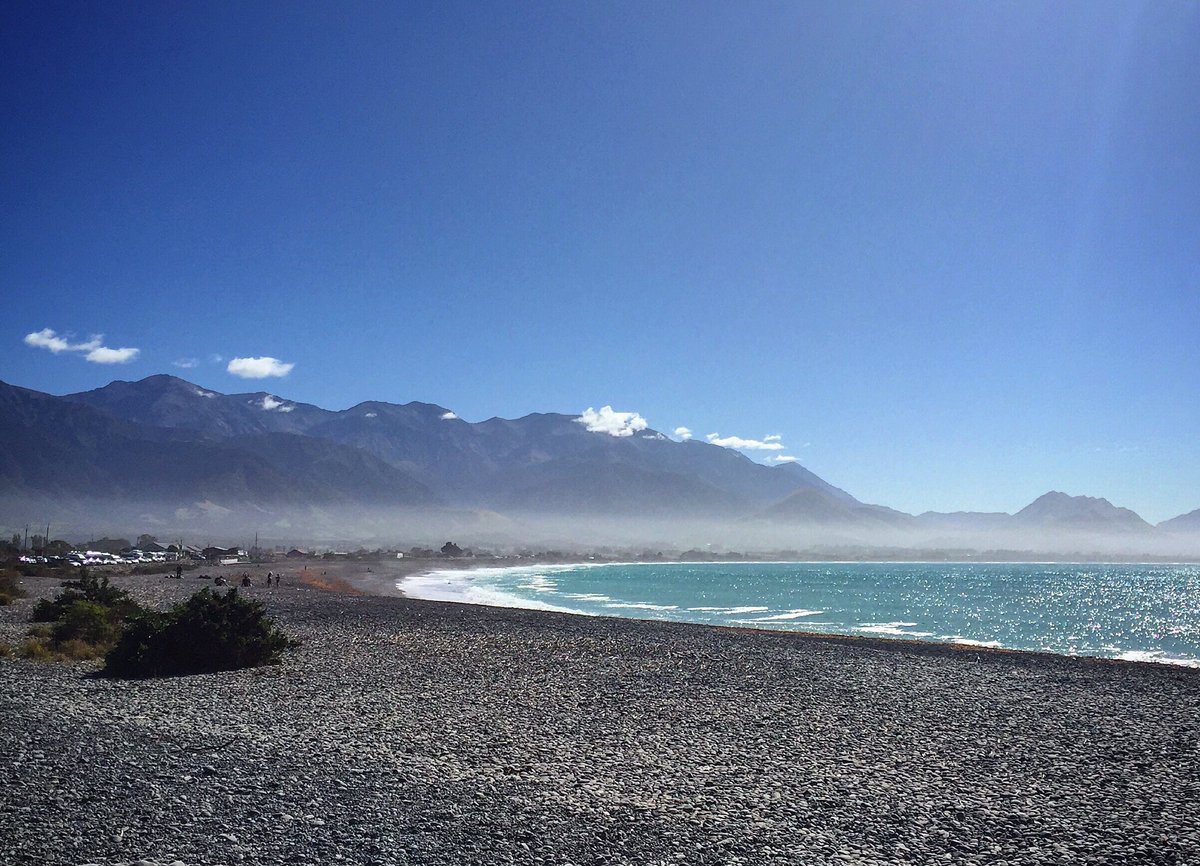 AdrienneSidal's tweet photo. Cruising up the coast on a beautiful Easter Sunday #randomdrive https://t.co/DUhuo1uNGf