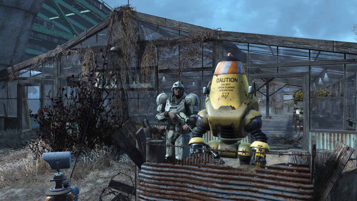 WmSword's tweet photo. Traffic Cone and I on watch. #fb #PS4share https://t.co/mDsLw3nQqO