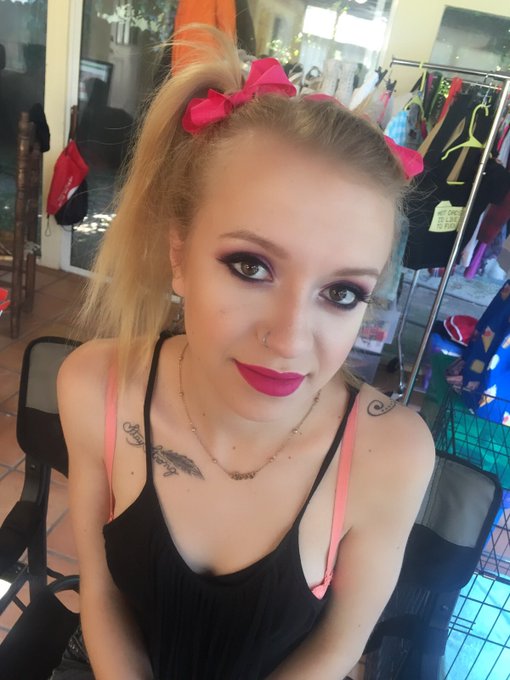 My shoot today👉👌❤️😍😘😜 https://t.co/pbOsofSMUJ<a href="/tag/manyvids"class="tags"><span>#manyvids</span></a><a href="/tag/mvsales"class="tags"><span>#mvsales</span></a>