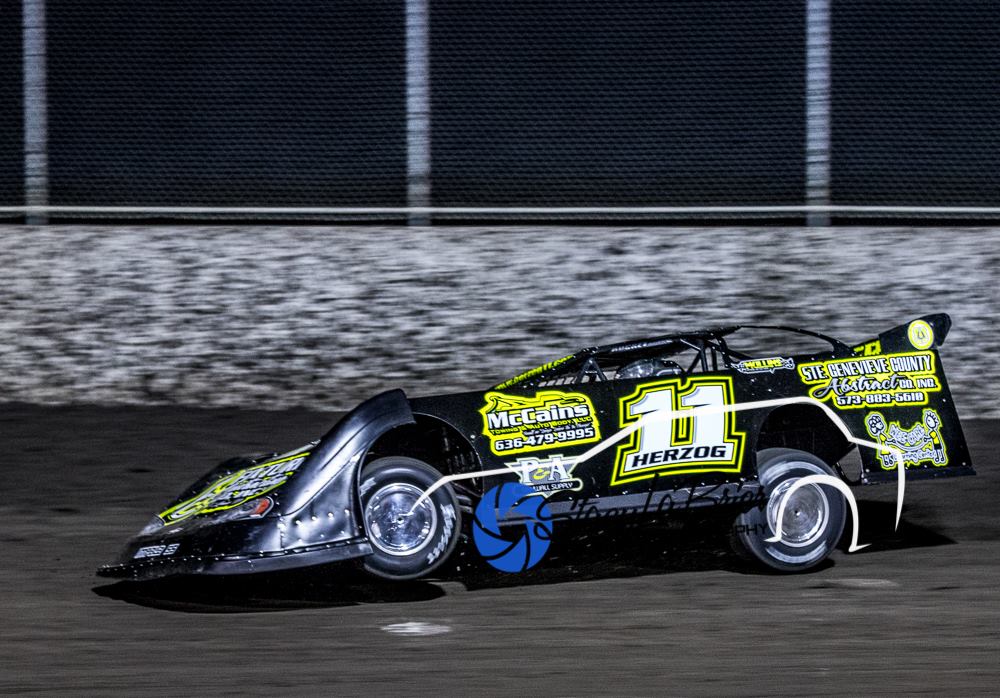 <a href="/slabrierphoto/">Stacy Stanek</a> <a href="/RGriffaw/">Rusty Griffaw</a> <a href="/TriCity11/">Tri City Speedway</a> 
stacylabrier.com
<a href="/dirtcarfollower/">DirtCarsofInstagram</a> @DIRTcar_Racing <a href="/Hical573/">HighCaliberGraphics</a>