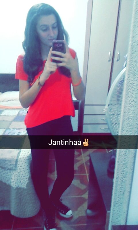 gabi_marigs's tweet photo. Só ria 🎊 https://t.co/vEFArSz3q0