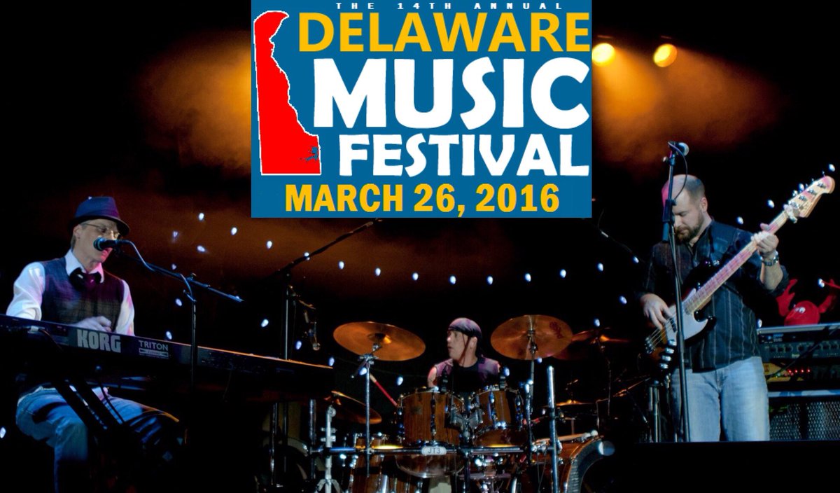 DEMusicFest's tweet photo. #Piano-based #rock @JTTrio hit the stage at 10:20pm!! Come see the 2013 @937WSTW @HometownWSTW "Best Live Band"!! https://t.co/9y8S3X1Rqb