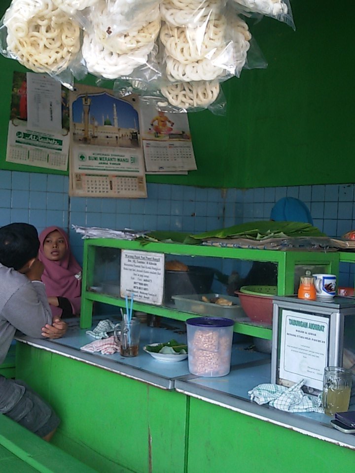 Sarapan segho punel Bangil