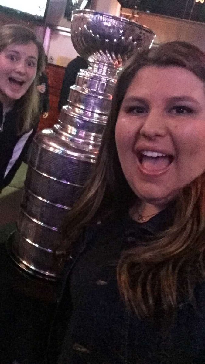 AnnaS1297's tweet image. The Stanley Cup got to chill at my dads bar for an hour &amp;amp;  Phil's my dude❤️🏒 #BecauseItsTheCup #StanleyTakesSmittys