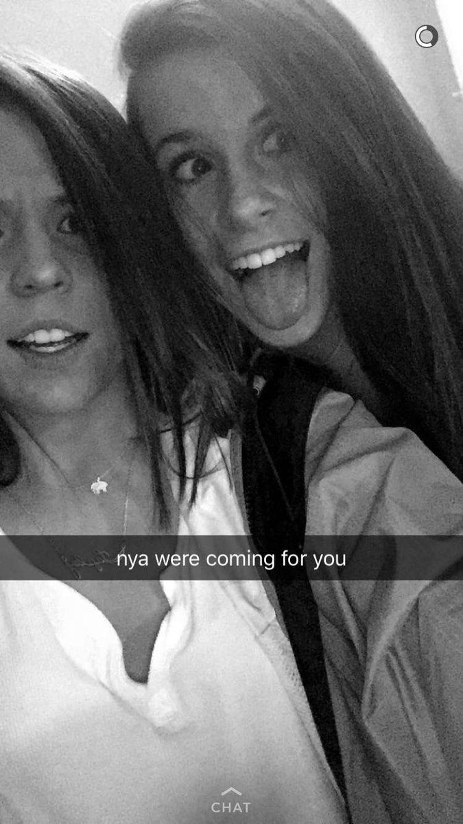 sydneyelbell's tweet photo. hbd to my long lost friend and nya dance partner😈 hope it was a good liv💕 @oliviatapley11 https://t.co/0VXV7WRAJH