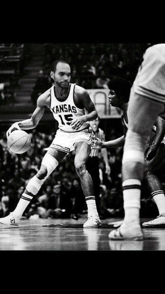 FakeSportsCentr's tweet photo. Perry Ellis through the years... https://t.co/G1lJsaDOmY