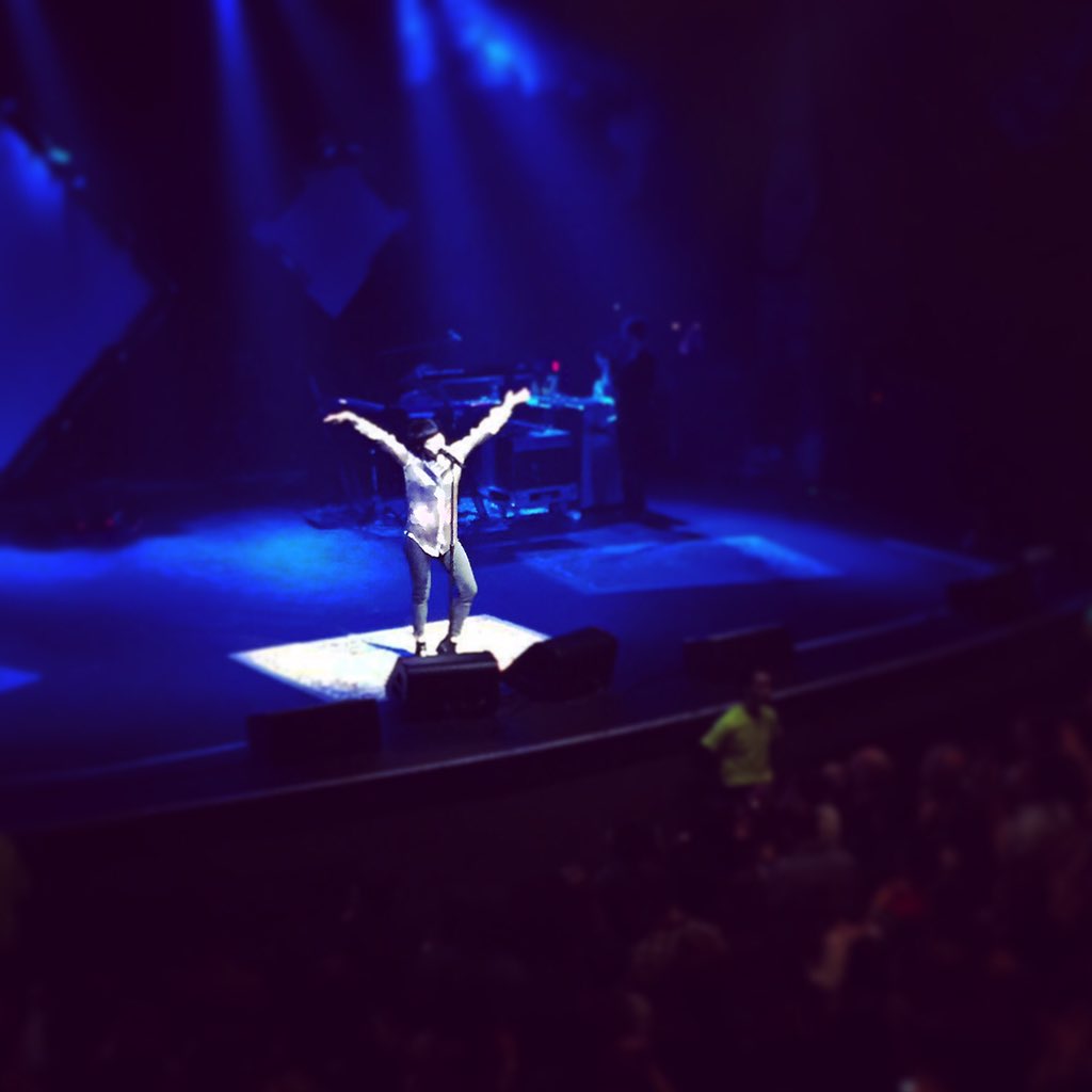 Great concert tonight at Paramount #CarlyRaeJepsen