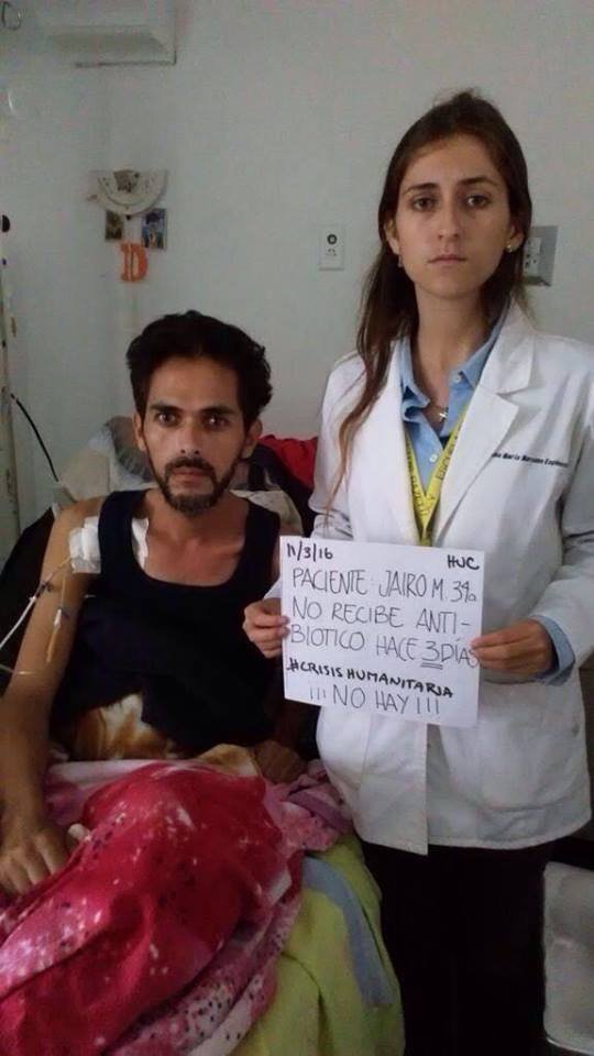 ReporteYa's tweet photo. #27M Médicos del Hospital Univ. #Caracas publican tragedia de los venezolanos #CrisisHumanitaria https://t.co/r6EHyyZPjW vía @AnonymissNegra