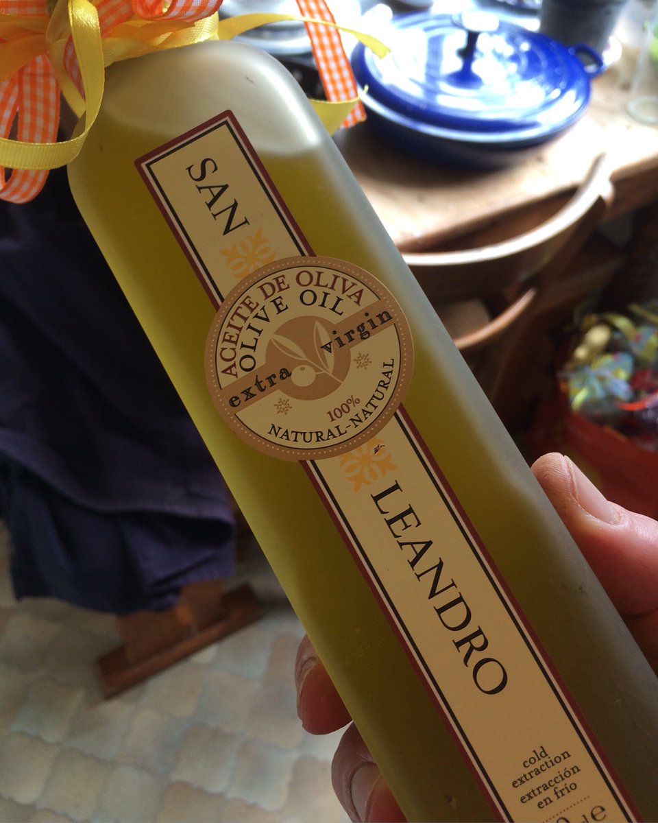 Food4lovers's tweet photo. My kind of Easter Egg
#ExtraVirginOliveOil
#SanLeandro #Easter #NotEgg https://t.co/8poTPJTTNj