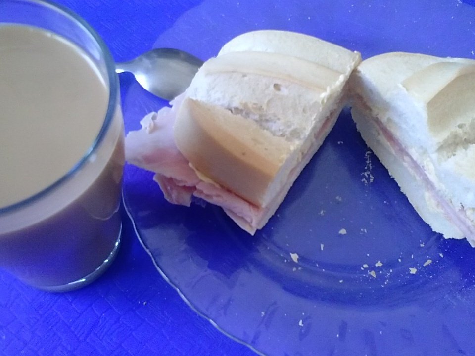 VictorRamos__'s tweet photo. Las 10'29h. en Canarias
#desayuno https://t.co/twyfhyjMzR