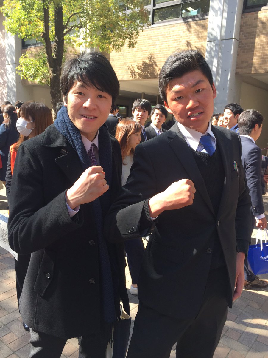 kinchan931024's tweet photo. 最後に経営！

大学生活の中で一番長かった時間はやっぱり経営(^^)
ゼミ、授業とか今から思い返せばいろんな思い出あるなぁって思うし迷惑もめっちゃかけてきた思う(>_<)
こんな自分ですが仲良くしてくれてありがとう(^^) https://t.co/M70i3BBMy5