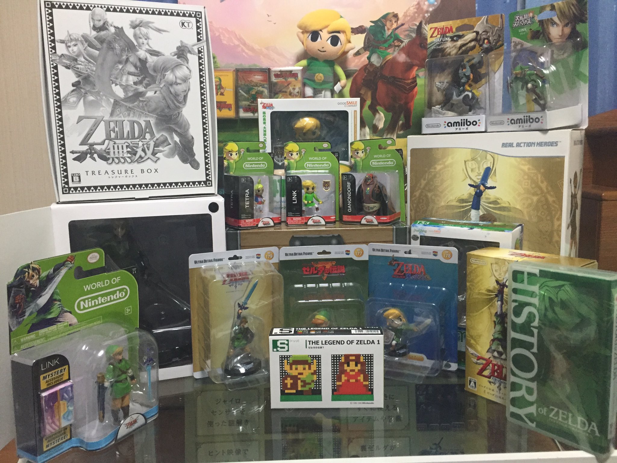 Legend of Zelda: Skyward Sword Metal Item Set of 6 (2012