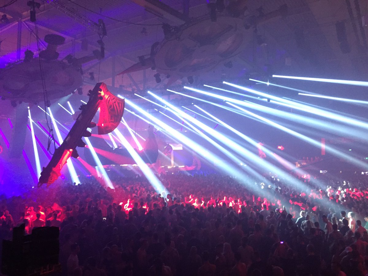 djfearfactor's tweet photo. @official_MOH was insane !! https://t.co/X3QPu7GAXe