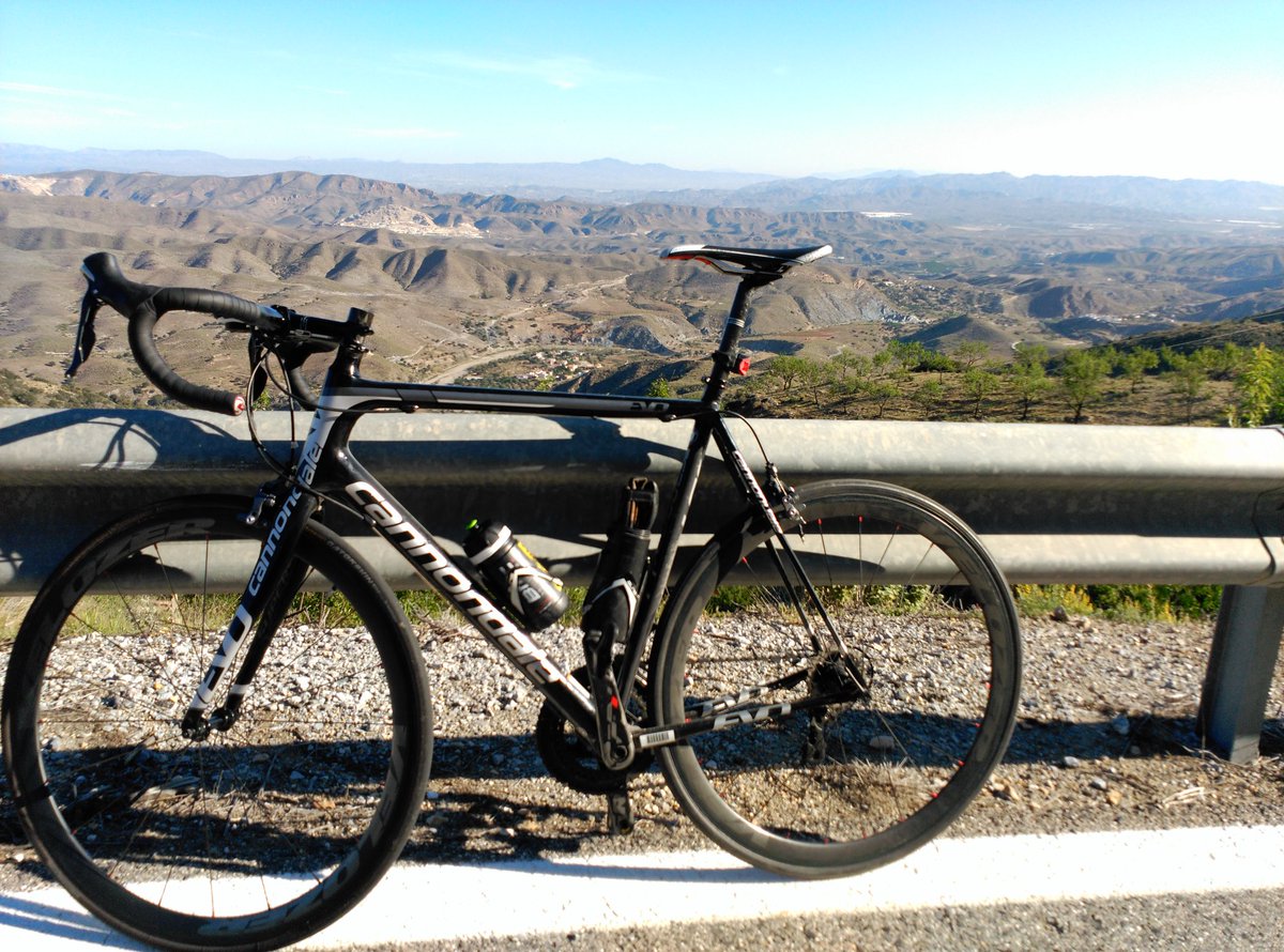 PardoRubioSanti's tweet photo. #ciclismo y #vacaciones en #mojacar repetimos seguro #cannondale #creatumeta!!!! Vamossssss!!!! https://t.co/QKXqW2aVFI