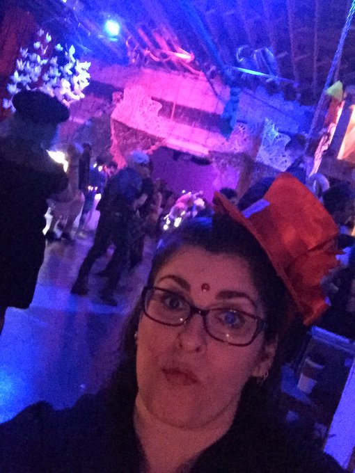Having a fab night! https://t.co/dzygZnG9xQ<a href="/tag/chaturday"class="tags"><span>#chaturday</span></a>