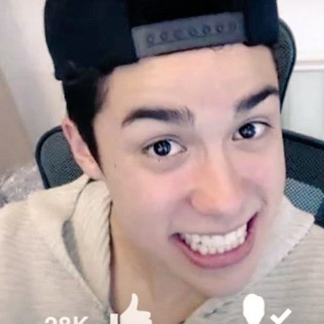 MB_Vzla's tweet photo. Cara de pillín @mariobautista_ 😄 . https://t.co/ARcmQFrKLh