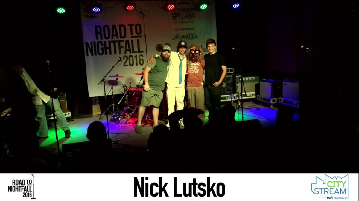 Vitaispirata's tweet photo. @NickLutsko @GreezyRick πCONGRATS on your big @roadtonightfall #RTNF2016 π win π΅ tonight!! πΈ Thrilled for u guys! ππΌ https://t.co/NqKxbXoYL9
