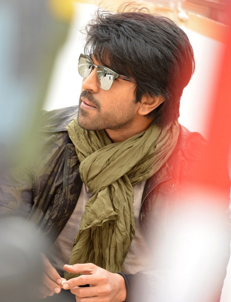 SantoshamWeekly's tweet photo. Wishing MegaPower Star #RamCharan a very Happy Birthday!!!
 #HappyBirthDayRamCharan https://t.co/wac1xFZVu0
