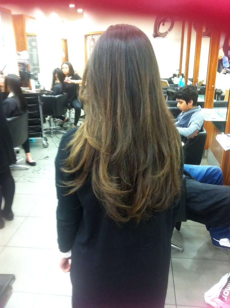 nickiboogie's tweet photo. Beautiful balyage by the talented Rianna @RUSHHairBeauty Ilford #greathair #gorgeous #clientlovedit https://t.co/wvepu5FGeX