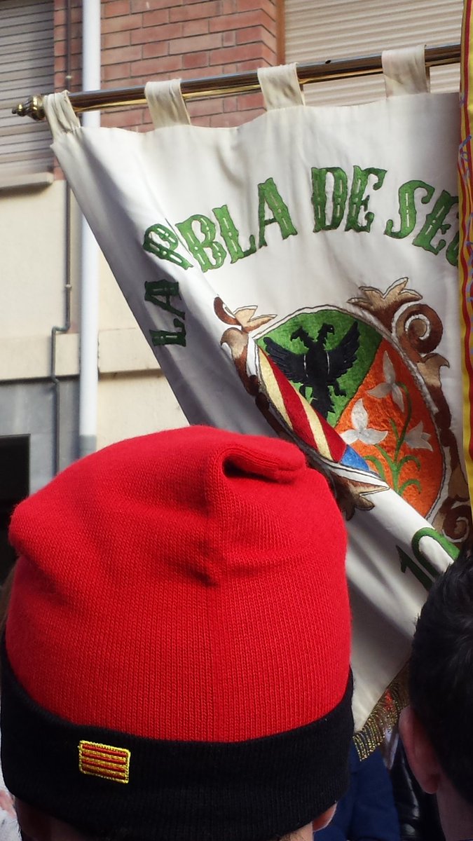 Veniu a escoltar les #caramelles pels carrers de la #PobladeSegur
