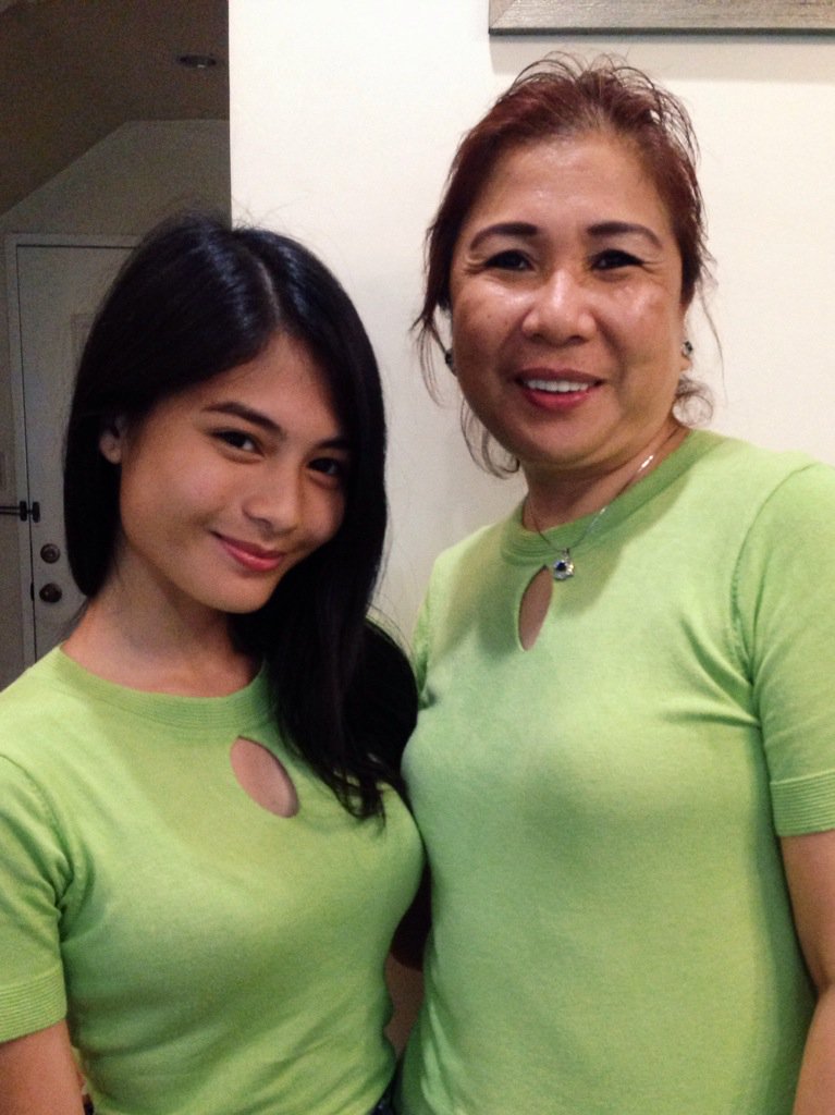 erikarabara's tweet photo. Matchy matchy with the mudra https://t.co/MyJ5BxDJMf