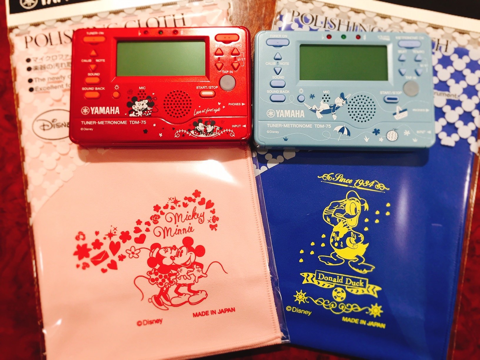 山野楽器 本店 管楽器 チューナー クロス ヤマハより今年もディズニーの限定柄が発売されました ミッキー ミニ はメタリックな赤が印象的 ドナルドはさわやかなカラーで見るたび癒されそう 数量限定ですのでお早目に T Co Ujkcgq5ijp