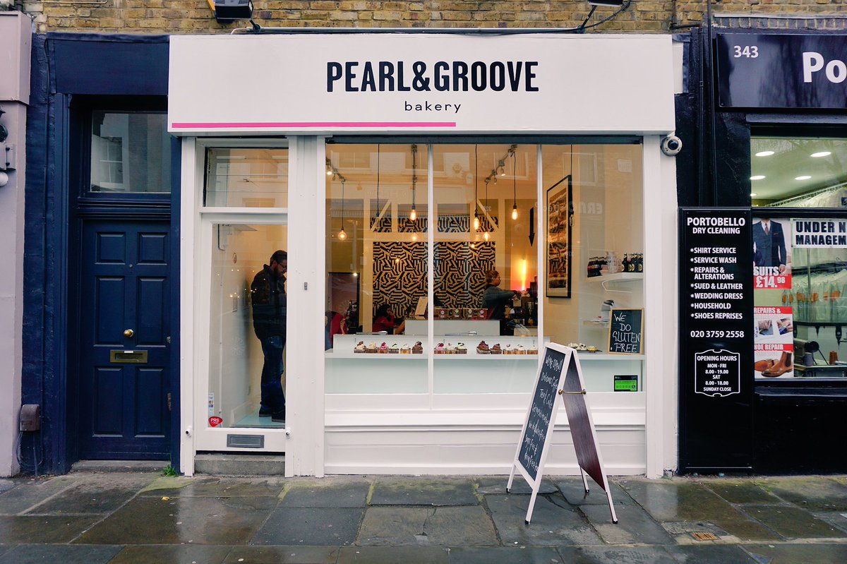 eatnlondon's tweet photo. It's #cake time @Pearlandgroove #NottingHill #London @DripApp #drippartner #Cafe https://t.co/kaELUMdseY