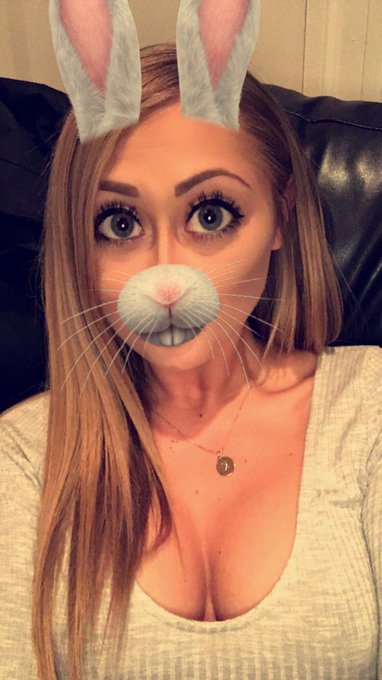 HAPPY EASTER🐰🐣💜 https://t.co/WcPAKRdxMa<a href="/tag/throwback"class="tags"><span>#throwback</span></a><a href="/tag/fourthofjuly2016"class="tags"><span>#fourthofjuly2016</span></a>