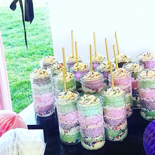 BabyBeas_LA's tweet photo. #Easter is the best excuse for more #pastels, #cakes, and #flowers! #happyeaster! #dessert #babybeas #BeverlyHills https://t.co/nIhPFT0iv6